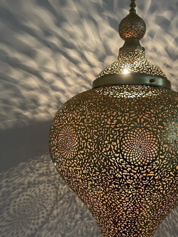 Hammered brass dome lamp